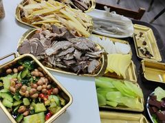 -刘少华贵州小黄牛·鲜牛肉火锅(总店)