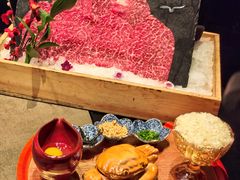 -蟹犇前•帝王蟹雪蟹(陆家嘴店)