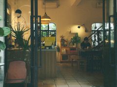 门面-彳亍咖啡·这里(水湾路店)