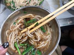 -正宗杨记普洱酸醋米线(总店)