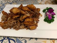 风味馕炒肉-阿拉丁新疆风味餐厅·清真(罗廊巷店)
