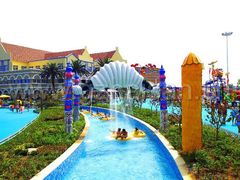 -白鹿温泉加勒比水上乐园