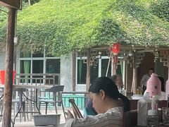 -鲤鱼塘农家山庄