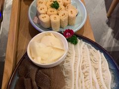 -左庭右院鲜牛肉火锅(环球港店)