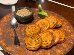 鸭肝酱伴葱油饼-杭州西子湖四季酒店·金沙厅