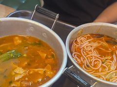 -丽丽三鲜螺蛳粉(田林路店)
