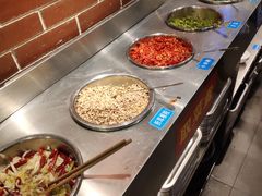 自助取餐区-让签签飞小郡肝串串香(春熙路形象店)