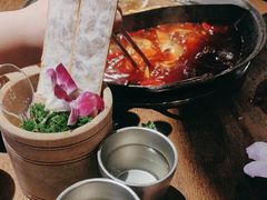 -萍姐火锅·公路夜市(武汉首店)