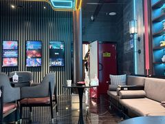 -屋有岛沉浸游戏旗舰店(中山公园店)