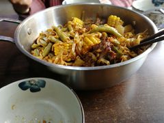 -内蒙焖面大盆骨餐馆(山大路店)