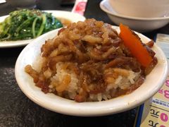 -胡须张鲁肉饭(美食文化馆店)