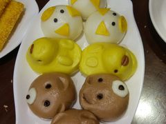 -阿瓦山寨·湘菜现炒·剁椒鱼头王(咸阳总店)