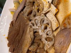 -刘胖子家常菜·蹄花焖藕(中央花园店)
