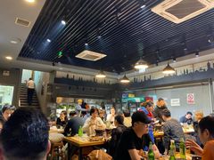 大堂-范贤光鸡公煲(平乐园总店)