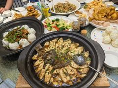 -鹤鸣嘉印象饭店(东市场小区店)