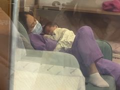 -雪梅月子中心(华侨城店)