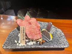 -肉魁屋·烧肉·烧鸟·酒场(高新店)