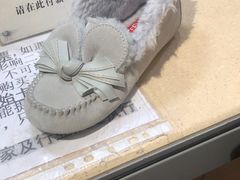 -UGG(燕莎奥特莱斯购物中心店)