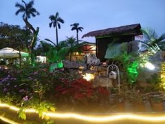 -花溪雨·森林餐厅(石基店)