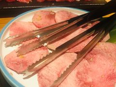 -炼火烤肉店