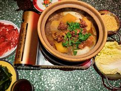 -牛腩之旅·牛腩牛杂煲(经纬汇店)