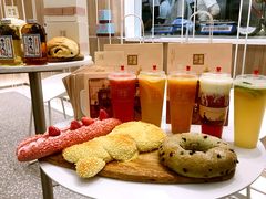 -奈雪的茶(市百一店)