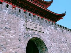 -巴陵广场