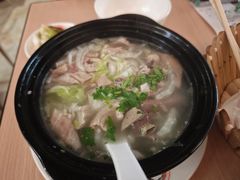 -闫家驴肉老店(华电一校店)