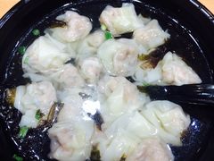 -真真鲜馄饨店(启蒙路店)