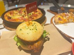 -必胜客(安盛金马店)