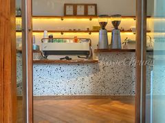 -Line 咖啡(石厦花园店)