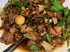 -费大厨辣椒炒肉(万家丽一店)