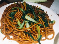 本帮粗炒面-兴圆苑