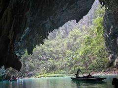 -广西壮族自治区药用植物园