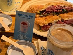 -BE YOLO必有乐&小红帽三明治