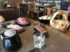 -捞王锅物料理(上海世茂广场店)