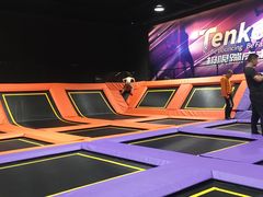 -Tenker Club弹刻极限主题公园 · 蹦床 · 团建 · 生日派对(大关店)