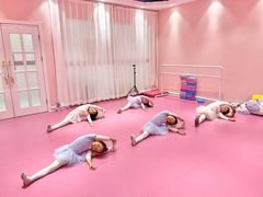 -芭芭拉舞蹈·星星演说家(珠江新城校区)