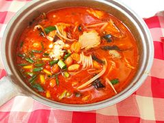 -碰湘地·鲜切牛肉麻辣烫(新世纪家园店)