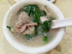-标记美食新鲜猪杂(兴南大道店)