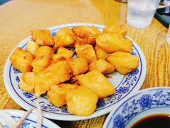 老北京炸咯吱-门框胡同百年卤煮(新街口店)
