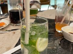 -东方红海鲜百汇(国际大厦店)