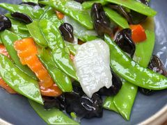 -云海肴·汽锅鸡·云南菜(天山百盛优客店)