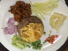 -Dang restaurant (patong phuket)