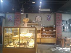 -啊噗吐呦现场烘焙(麦凯乐店)