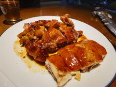 烧味拼盆-皇后餐厅-煲仔·小菜·打边炉(古北店)