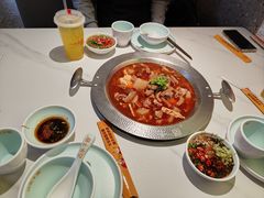 -古乐牛香•鲜牛肉牛杂火锅(系马桩总店)