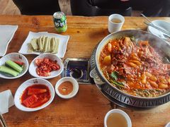 -喇喇排骨火锅·传统韩式脊骨汤(望京西园总店)