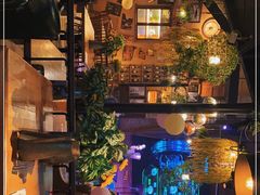 -临界音乐酒馆·小龙虾·江湖菜(华熙LIVE·鱼洞店)