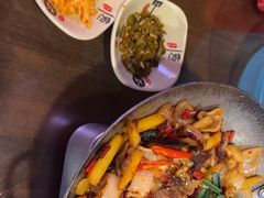 -富正毅三下锅·湘西韵味(天门山索道店)